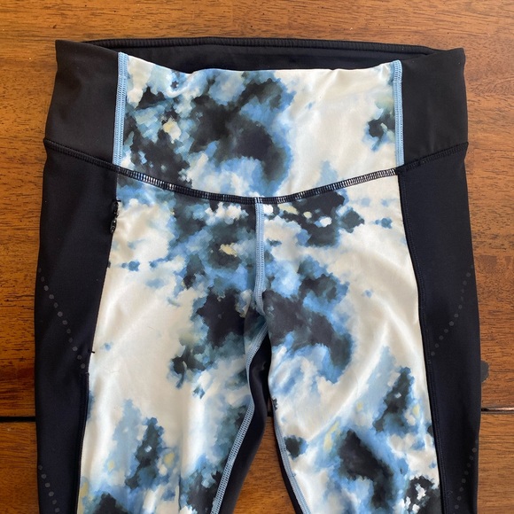 Lululemon crop leggings